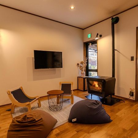 Guesthouse Nedoko Nakatsugawa Extérieur photo